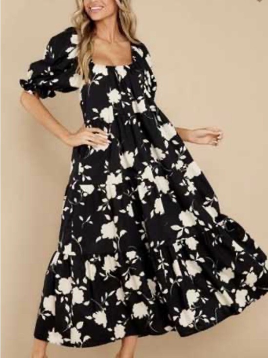 Sophie the Label Dresses & Skirts - Sophie the Label Black & Cream  Floral Scoop Neck Maxi Dress